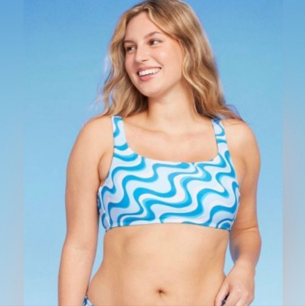 🎯 Wild Fable NWOT swim top size 1x